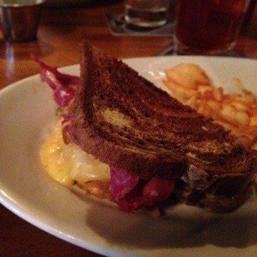 Brazen Head Irish Pub