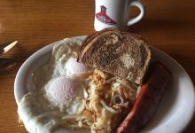 The Machine Shed Restaurant美食图片