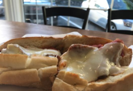 Theo's Pizzeria & Grill美食图片