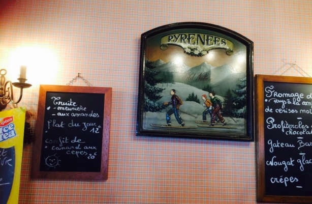 Hôtellerie du Pont d'Espagne餐厅图片