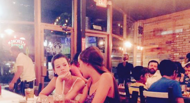 Backyard BBQ & Brew餐厅图片