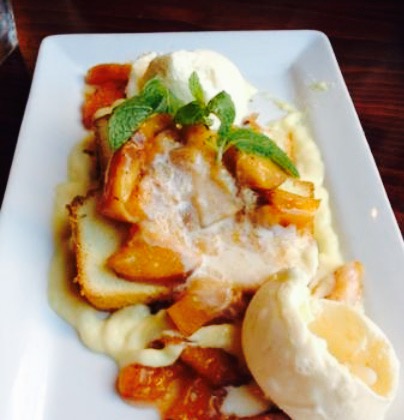 Cast Iron Grill and Bar餐厅图片