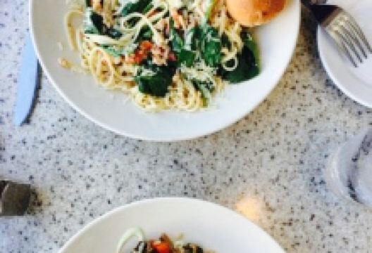 Top of the Hill Restaurant & Brewery美食图片