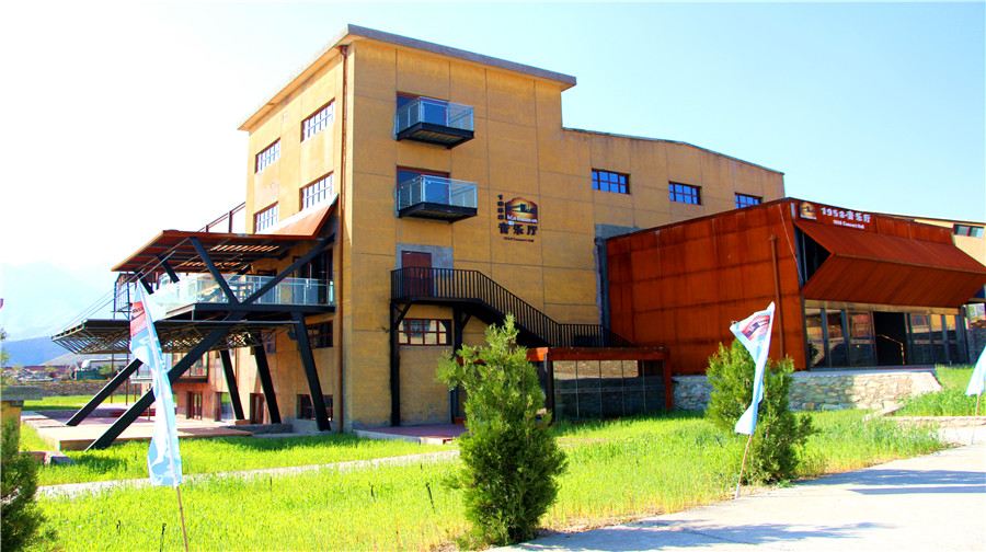 Gallery 2