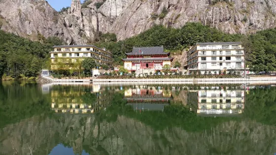 飛龍山風景區