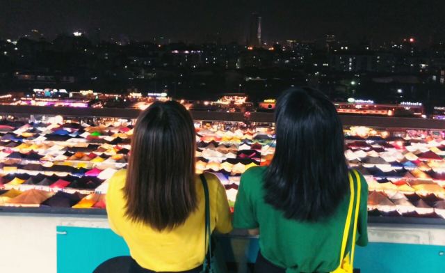 Train Night Market Ratchada