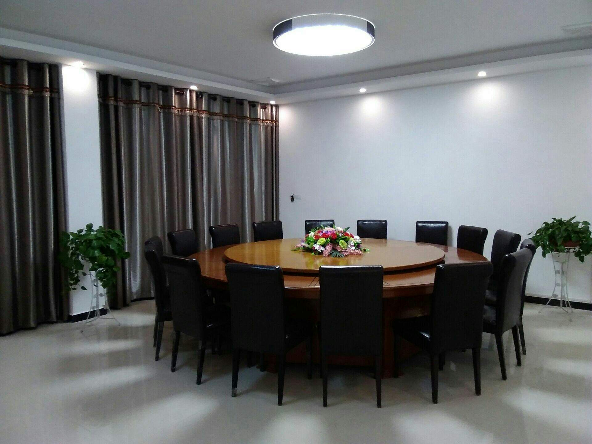 家湘味主题餐厅