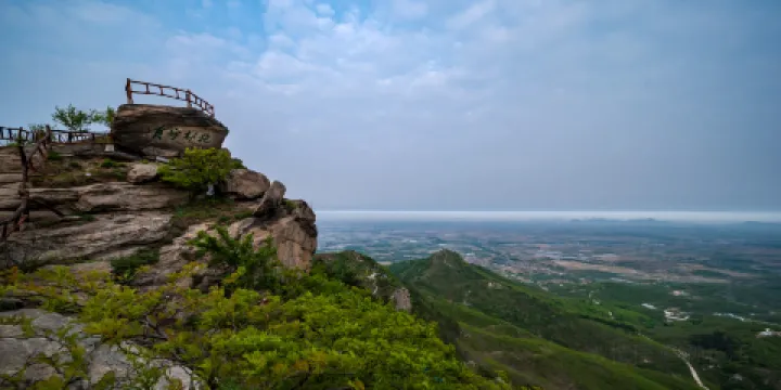 小黑山森林公園
