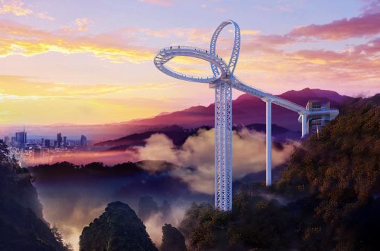 中国广东清远一日游黄腾峡天门悬廊