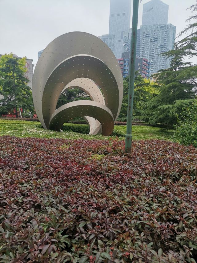 希望广场旅行图片 3