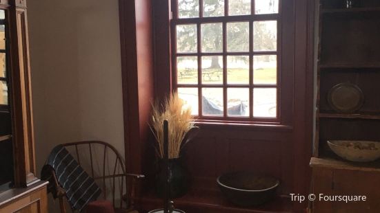 Burlington Coat Factory Travel Guidebook Must Visit Attractions