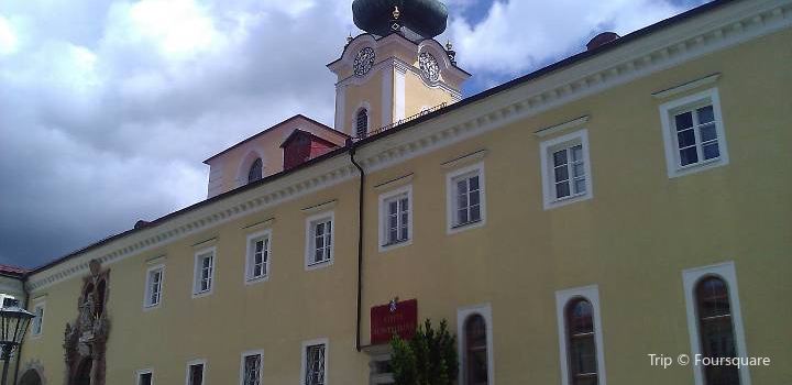 Stift Schlagl Travel Guidebook Must Visit Attractions In Gemeinde