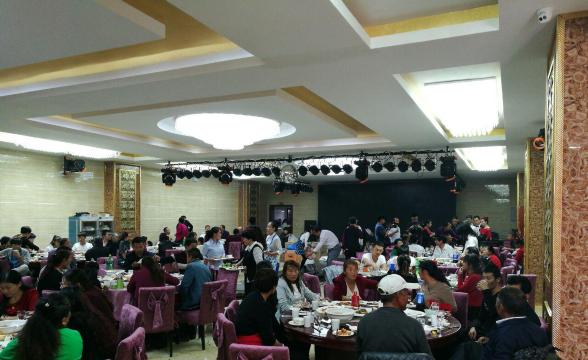 石嘴山华祥酒店