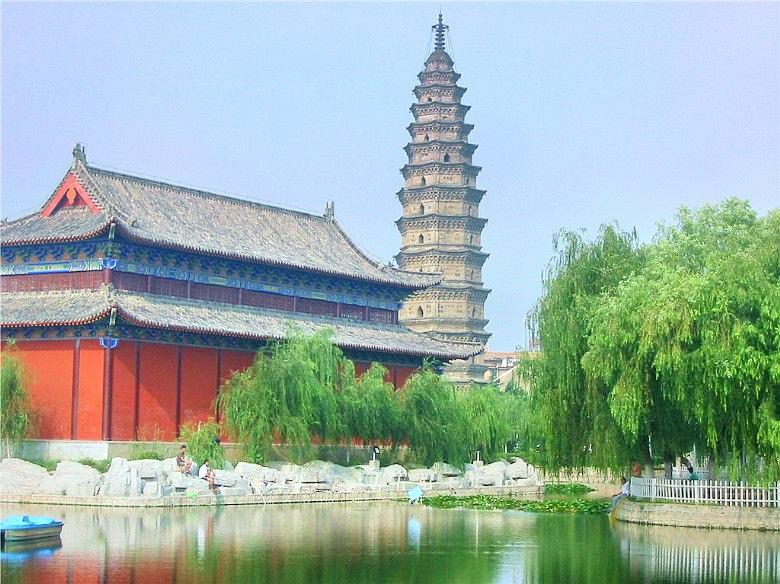万佛塔