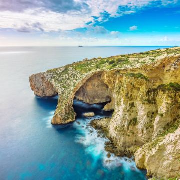 马耳他瓦莱塔+蓝洞+姆迪纳老城+圣约翰大教堂+旧薄荷街一日游
