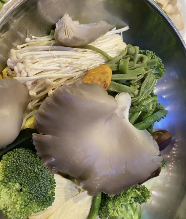 满肚麻辣香锅(府谷县兴茂国际广场有限公司店)餐厅图片