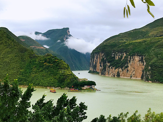 “朝发白帝,暮到江陵”——长江三峡+重庆,十一旅行好去处