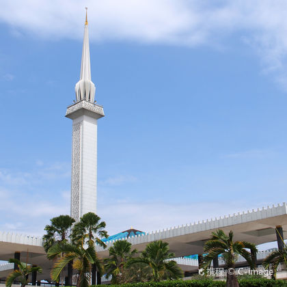 马来西亚吉隆坡国家清真寺+独立广场+布城首相府+太子广场一日游