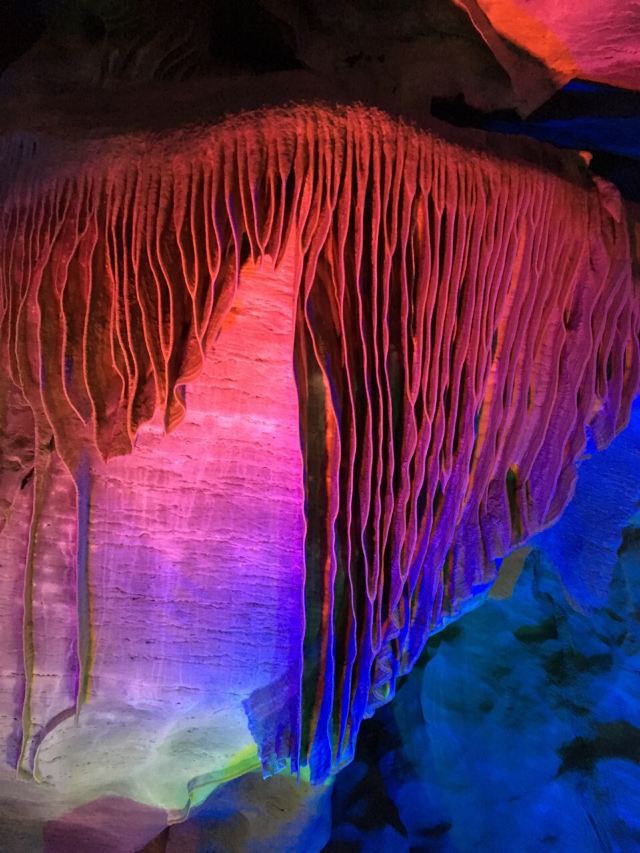 White Cloud Cave of Mount Kong