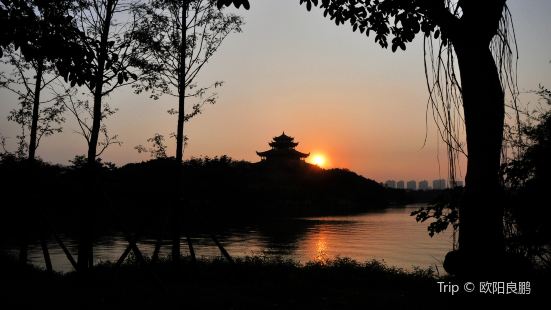 West Lake Park