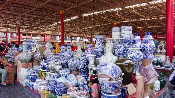 潘家園舊貨市場