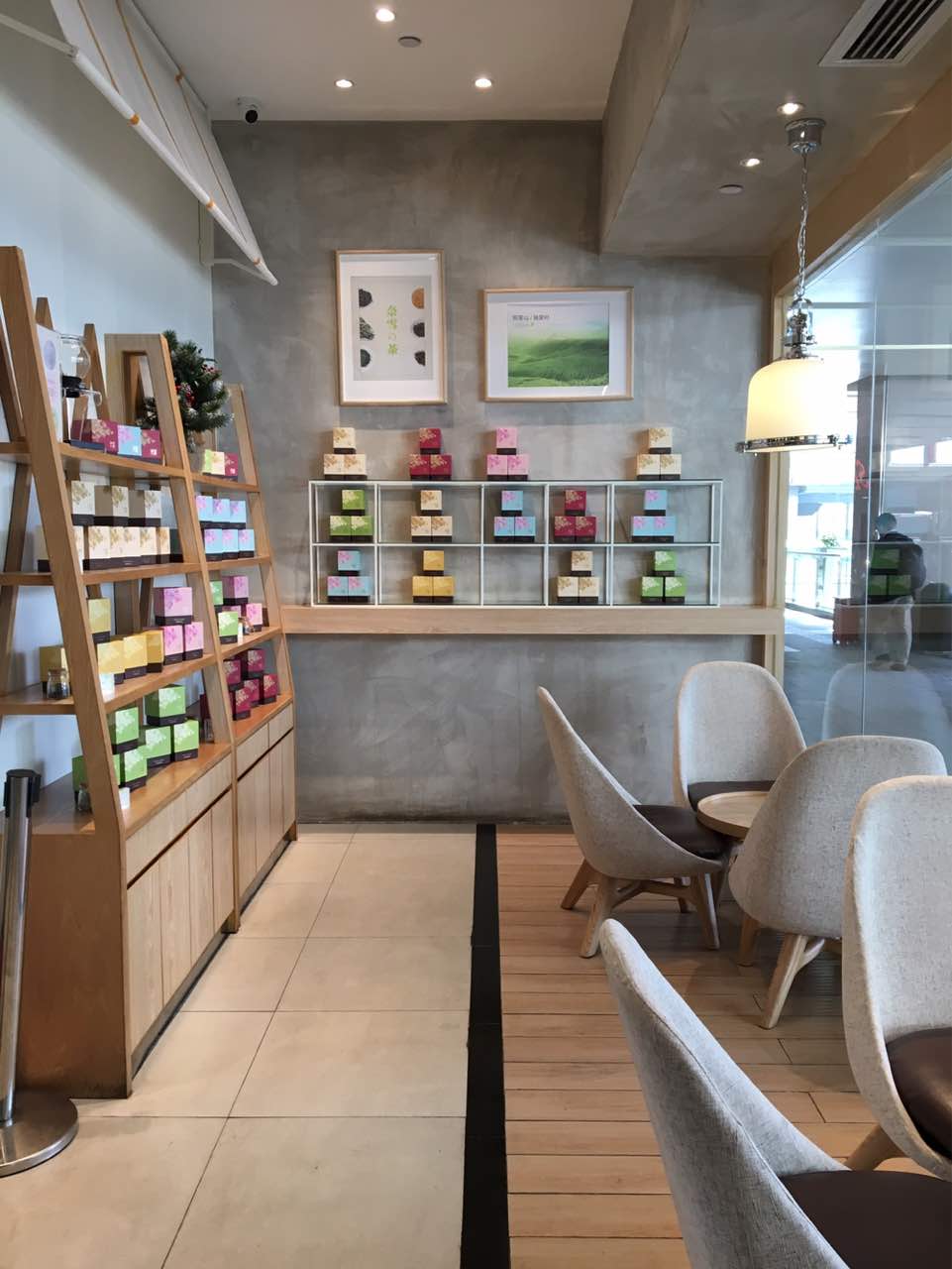 Gallery 2