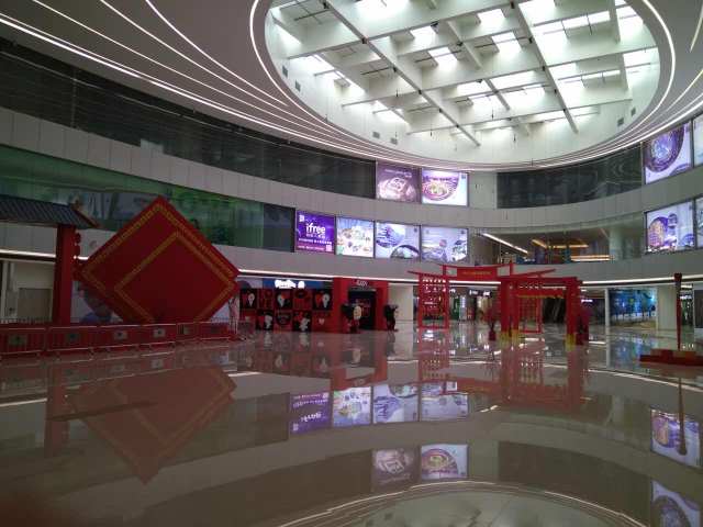 麦当劳(中环西路得来速店)