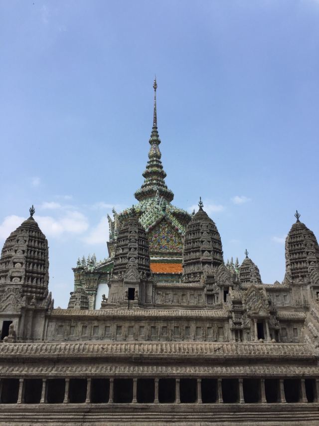 Mini Angkor Wat
