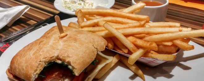 Rotisserie St-Hubert餐厅图片