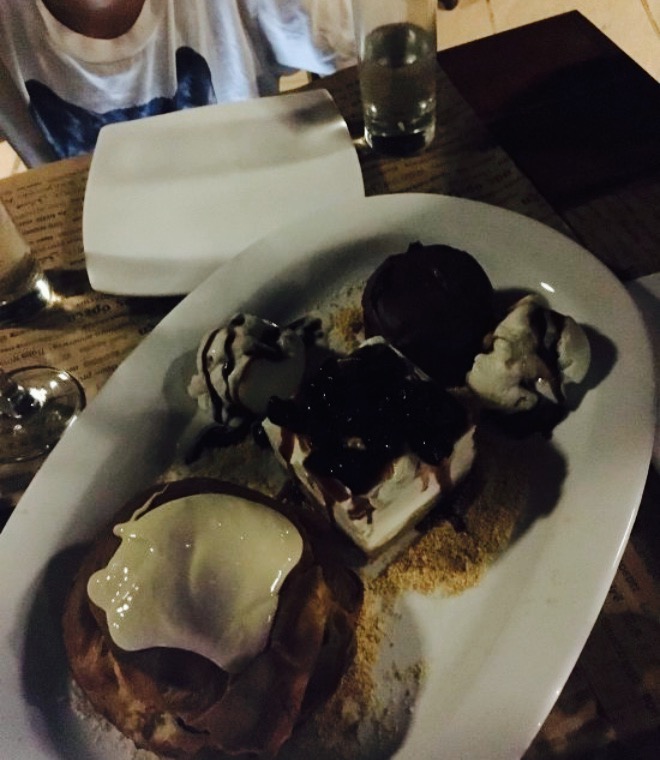 Faces Cafe Bar Restaurant餐厅图片