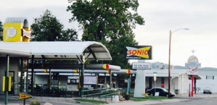 Sonic Drive-In餐厅图片