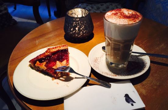 Cafe Majoka