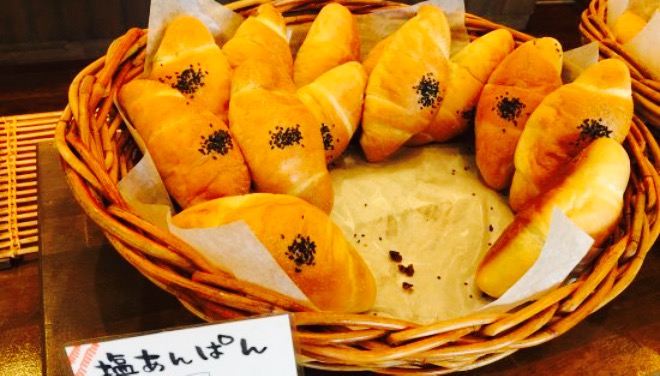 Yogan Pan Kobo Suganoya