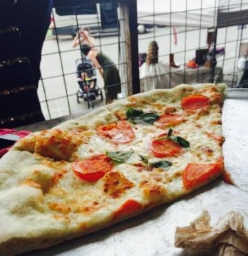 Brewster's Pizza餐厅图片