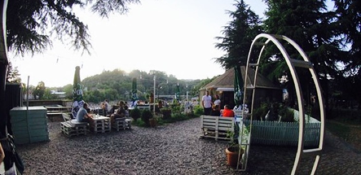 Kutaisi Gardenia餐厅图片