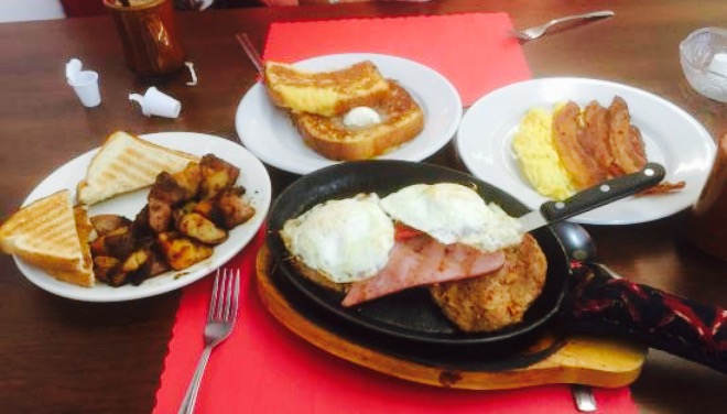 DeAvila's Restaurant and Catering