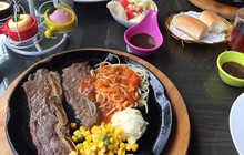 豪客来牛排(建设路店)餐厅图片