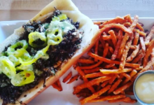 38 Degrees Ale House and Grill美食图片