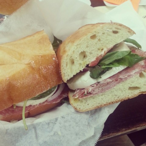 Gilly's Craft Beer & Fine Wine餐厅图片