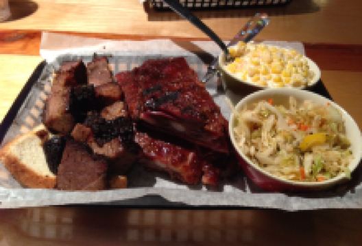 A Little BBQ Joint美食图片