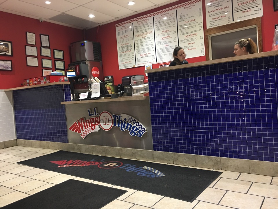 L I Wings-N-Things餐厅图片