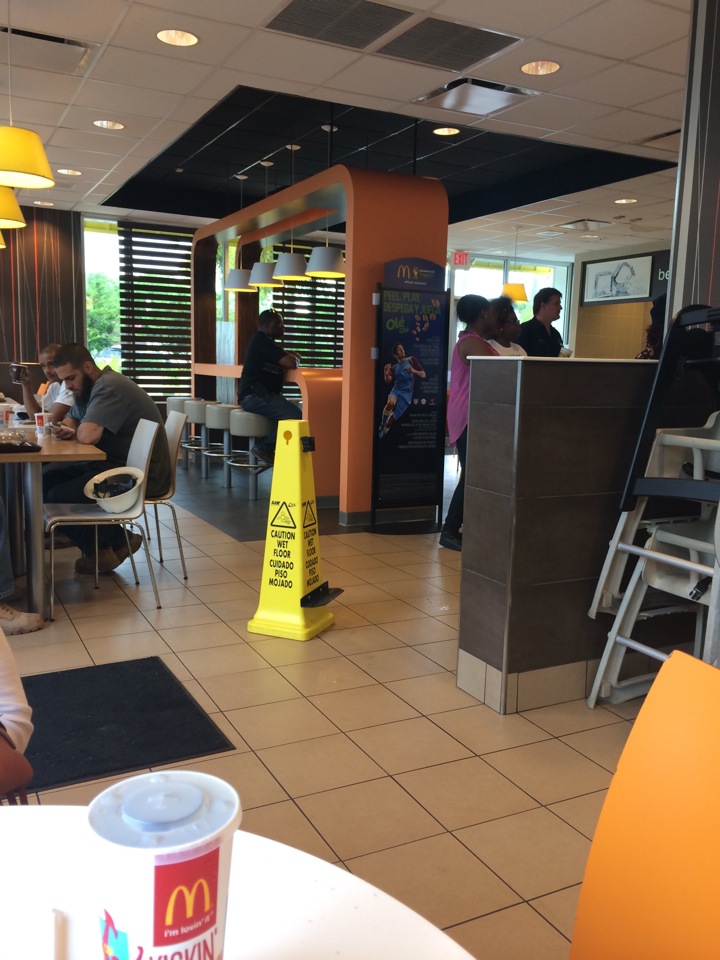 McDonald's餐厅图片