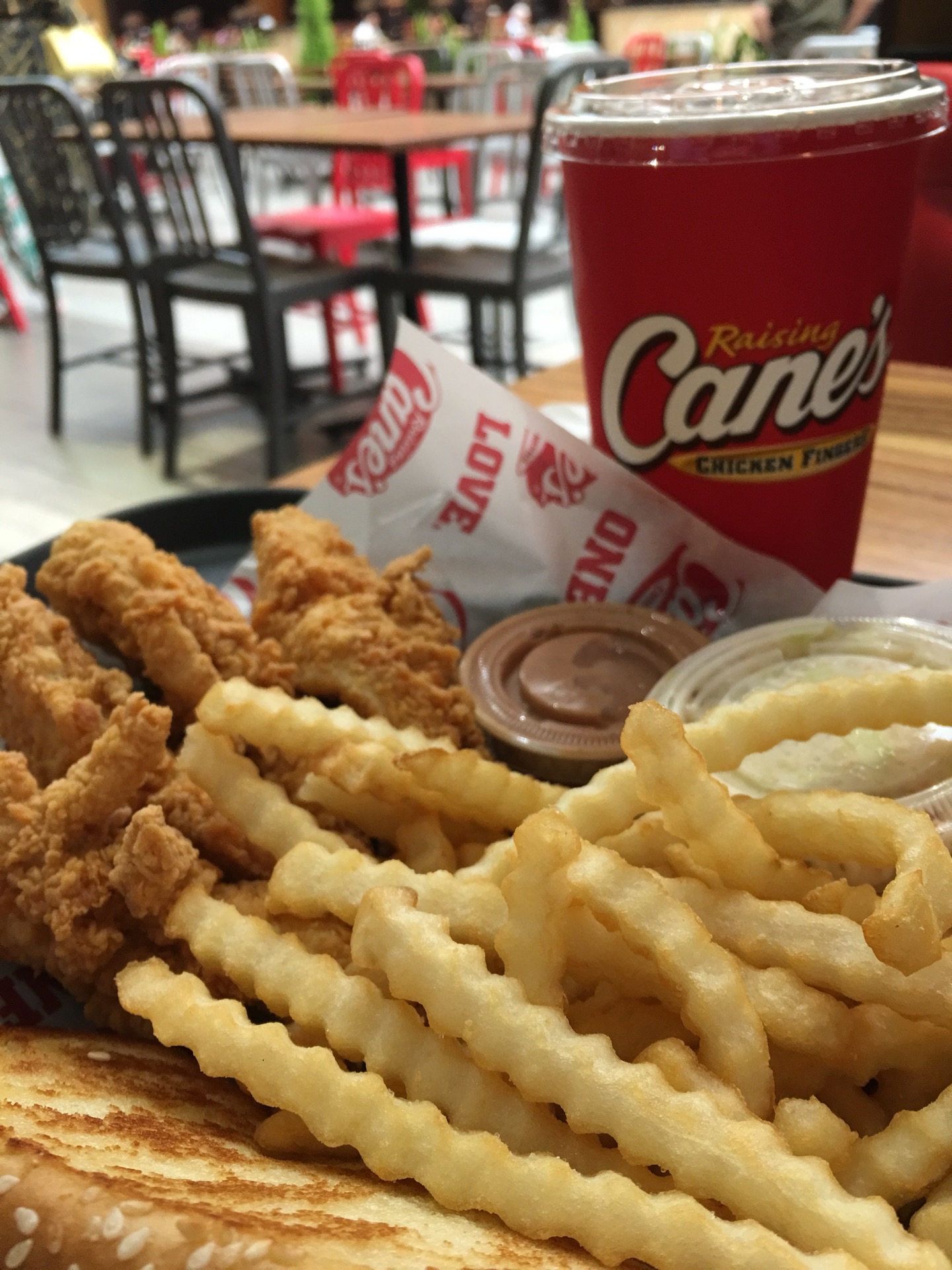 Raising Cane's餐厅图片