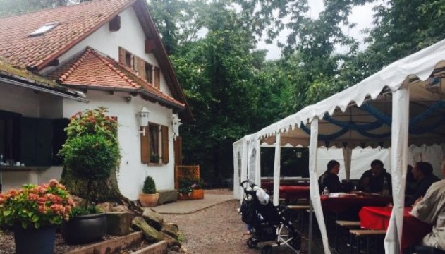 Waldgaststatte Friedensdenkmal