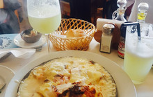Donde Gaston Bar Restaurant餐厅图片