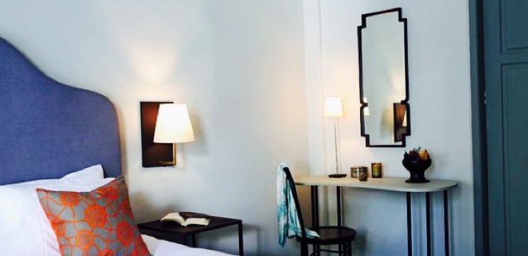 Lovinalife room & cafe