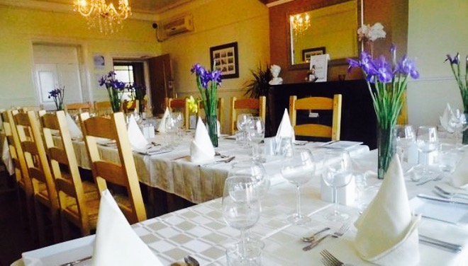 The Waterfront Restaurant & Bar餐厅图片