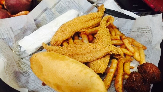 Circle M Crawfish餐厅图片