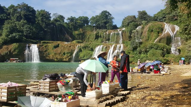 Detian Transnational Waterfall Scenic Area