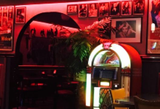 Hollywood Restaurant美食图片